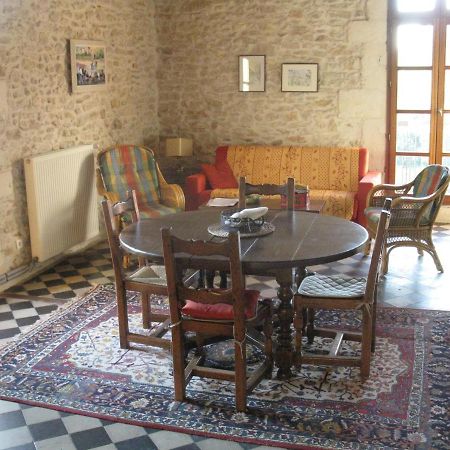 La Mejanenque Apartamento Vénéjan Exterior foto